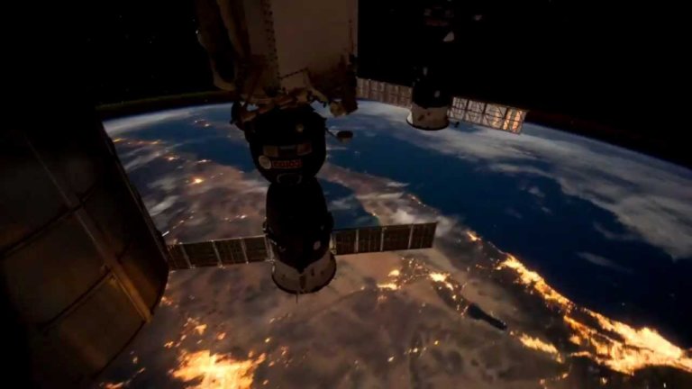 Check Out This Time-Lapse Video Of Photos Taken From The International Space Station