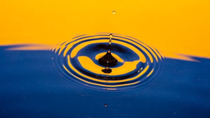 tech stories orange blue water droplet ripples