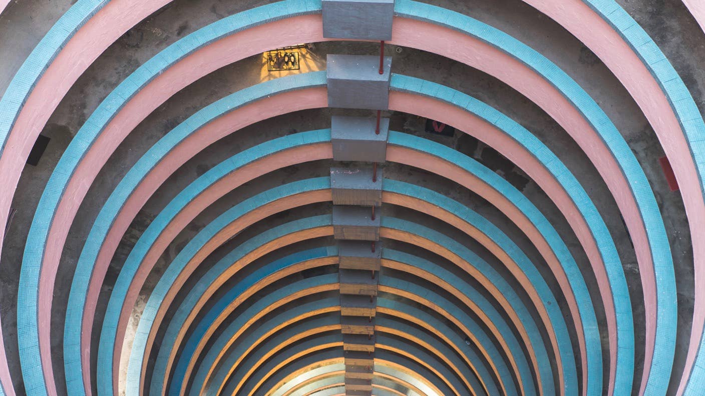 most-read tech stories concentric circles blue and pink