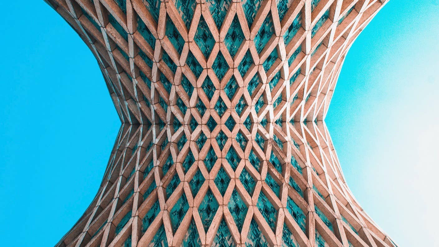 tech stories blue sky under arches mesh texture