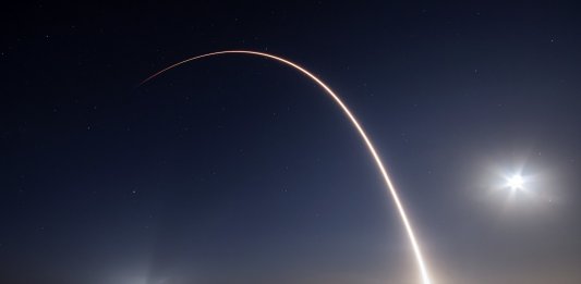 intercontinental passenger spaceships SpaceX rocket launch
