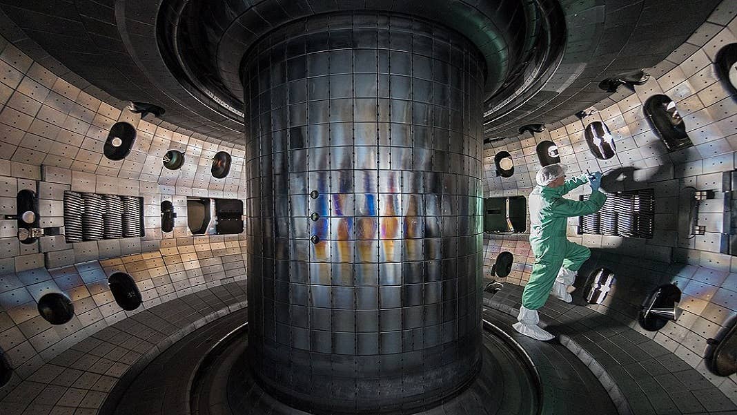 nuclear fusion tokamak reactor energy