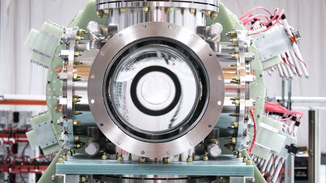 Helion fusion power reactor prototype