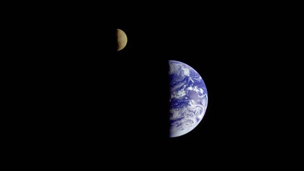 carl sagan experiment life earth moon galileo spacecraft nasa