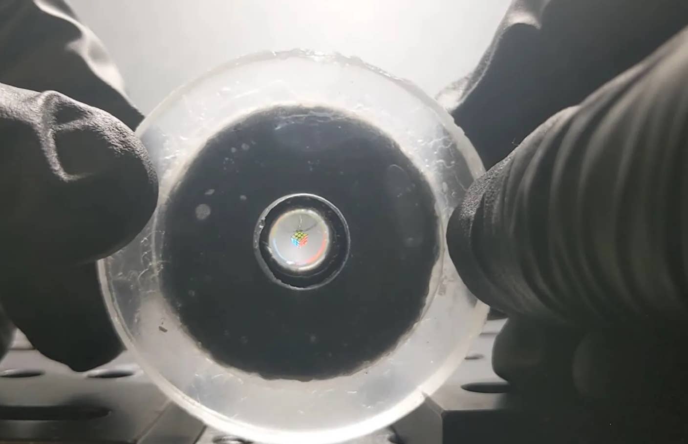 A Squishy New Robotic ‘Eye’ Automatically Focuses Like Our Own This soft lens automatically focuses when exposed to light.