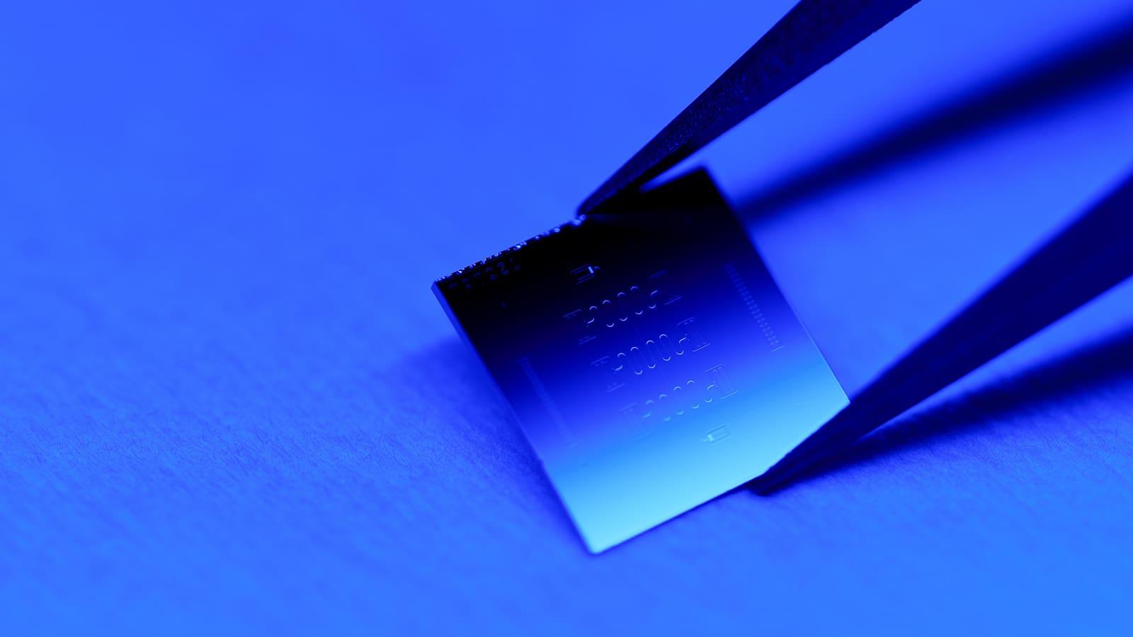 A quantum computing chip made by Princeton researchers