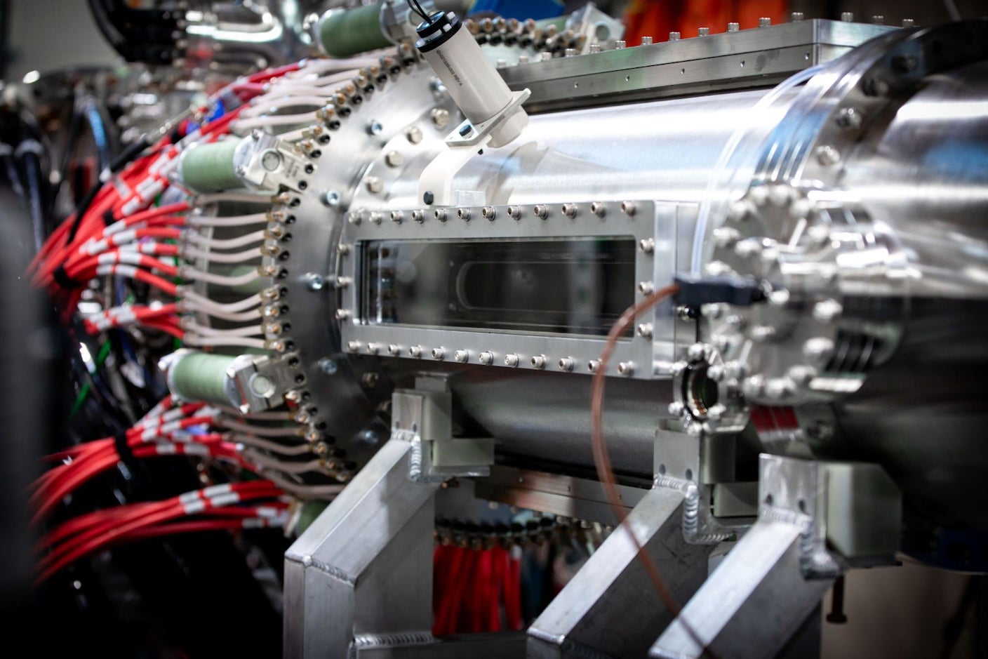 singularityhub.com - Edd Gent - Startup Zap Energy Just Set a Fusion Power Record With Its Latest Reactor