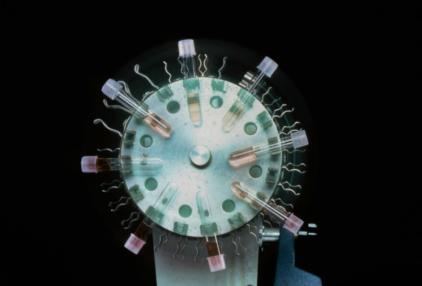 A tissue culture spinner used in cancer research to grow cells and keep them nourished