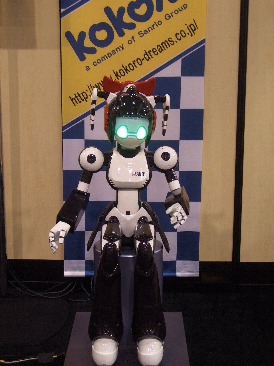 Клички роботов. Клички для робота. Имена роботов. Робот мен. Прикольное имя для робота.