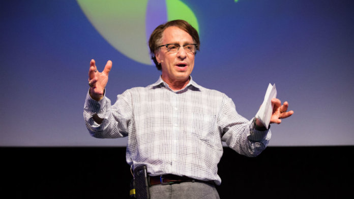 Ray-Kurzweil-speaking-Singularity-University