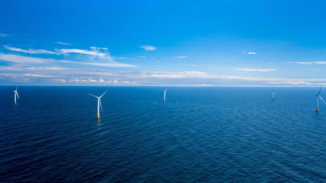 ocean-wind-farm-renewable-energy-Statoil-Hywind-power-plant