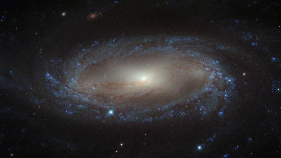 spiral-galaxy-NASA-Hubble-dark-matter-air-pump