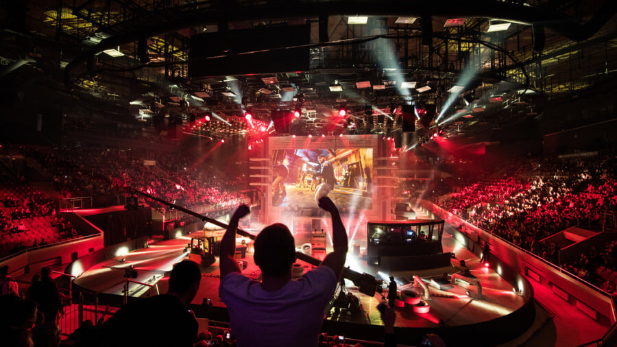 e-sports-growth-will-video-gamers-may-be-paid-like-pro-athletes