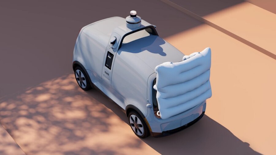 autonomous delivery vehicle robot Nuro