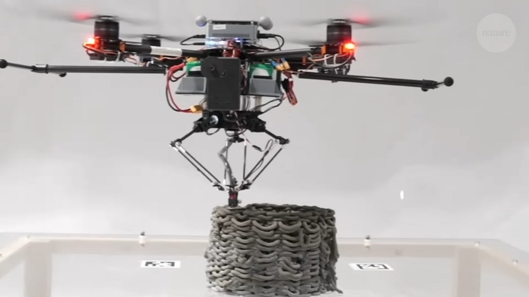 Like a Swarm of Bees, These Drones Can 3D Print Structures While in Flight